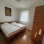 Sorinas - Comfortable Near Graz - Free Parking Appartement