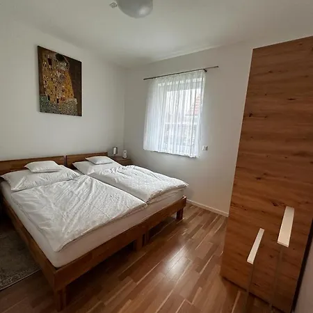 Sorinas - Comfortable Near Graz - Free Parking Appartamento